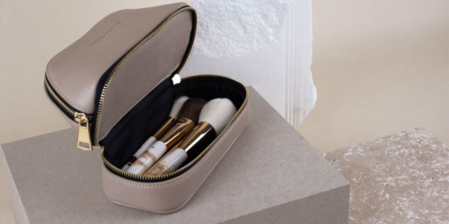 beauty bags beige